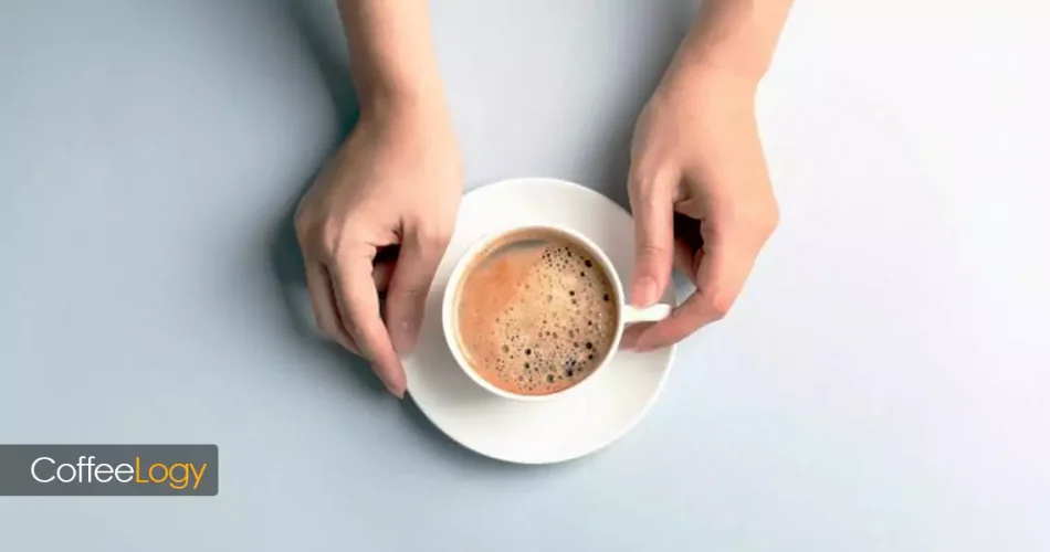 میزان کافئین قهوه راهنمای کامل؛ جدول شات تا ماگ و مقایسه اسپرسو، دمی، کلدبرو